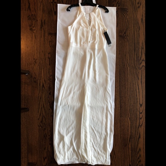 NWT Halston Heritage white gown with bead detail - Picture 5 of 8